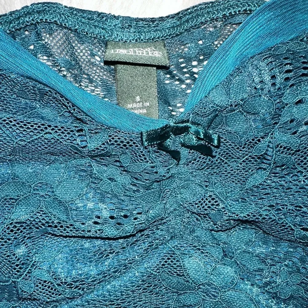 Wild Fable Teal Lace Camisole. Size Small.